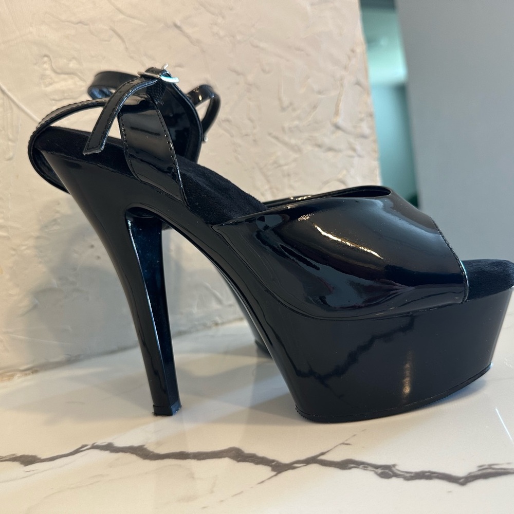 Elegant Black High Heel Sandals